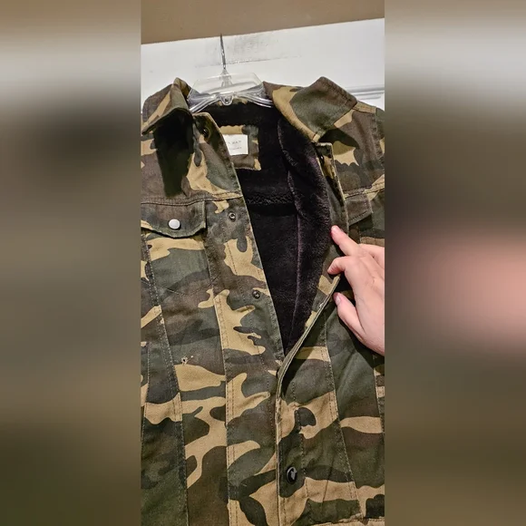 ZARA MAN DENIM JACKET - Picture 3 of 3